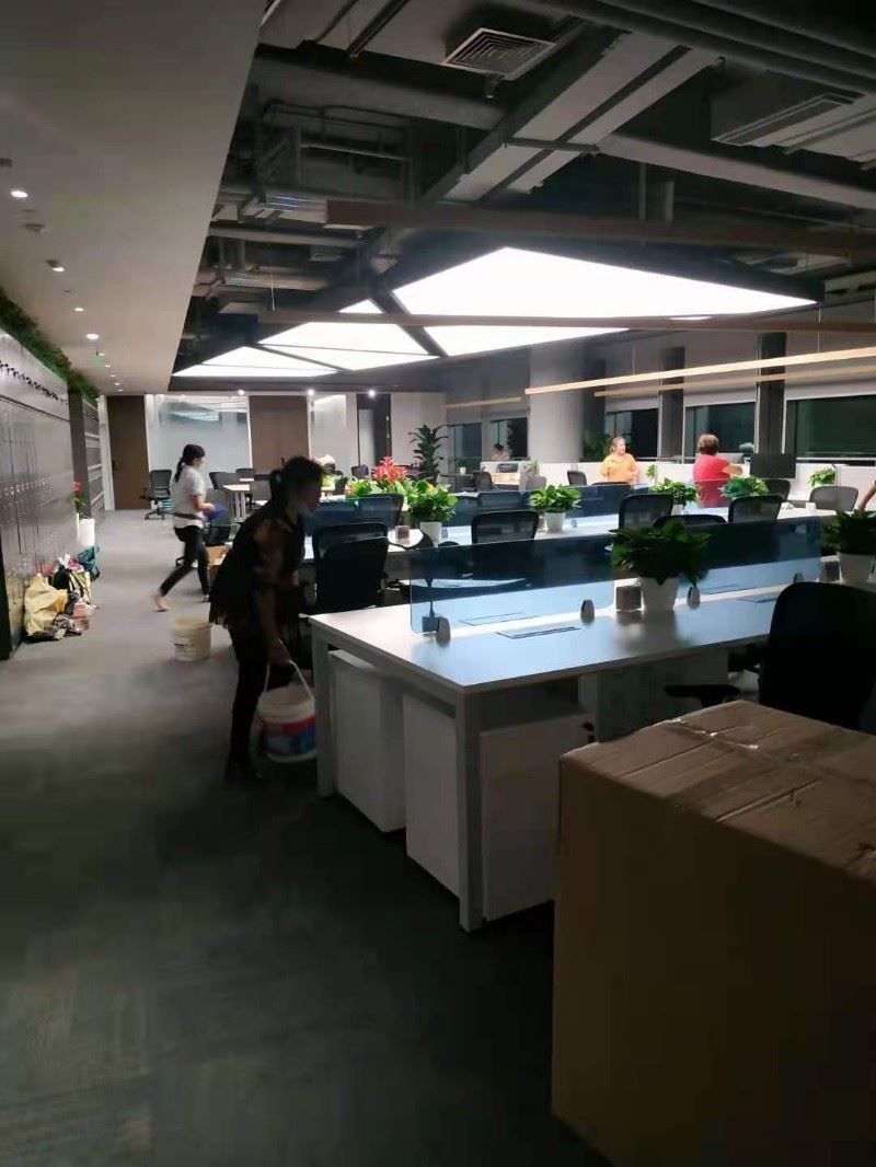 日结临时工|急招外墙玻璃清洗高空日结工 随做随结